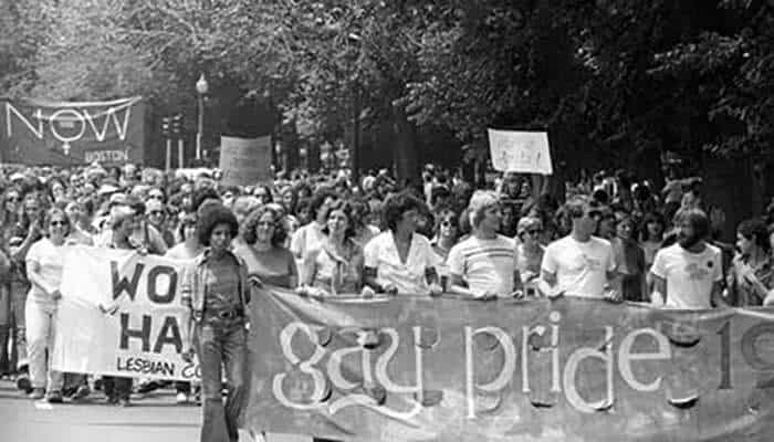 Stonewall Ayaklanmaları: Tarihteki İlk LGBTİ Onur Yürüyüşü
